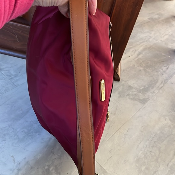 Michael Kors Kempton nylon shoulder bag burgundy nylon Brown Saffiano Leather - Picture 9 of 15